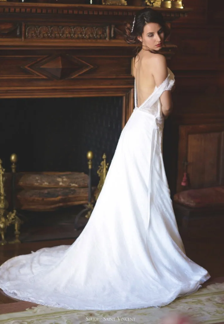 Mariée en robe longue